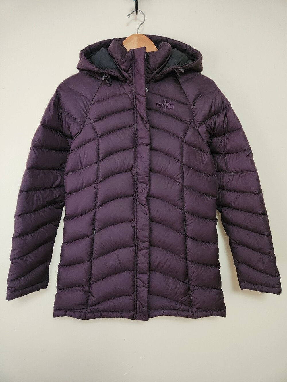 The North Face 600-Fill Down Jacket - S